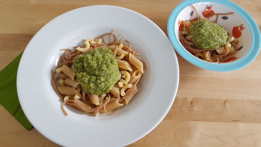 Vollkornpasta grüne Sauce Familienrezept, Kinderrezept