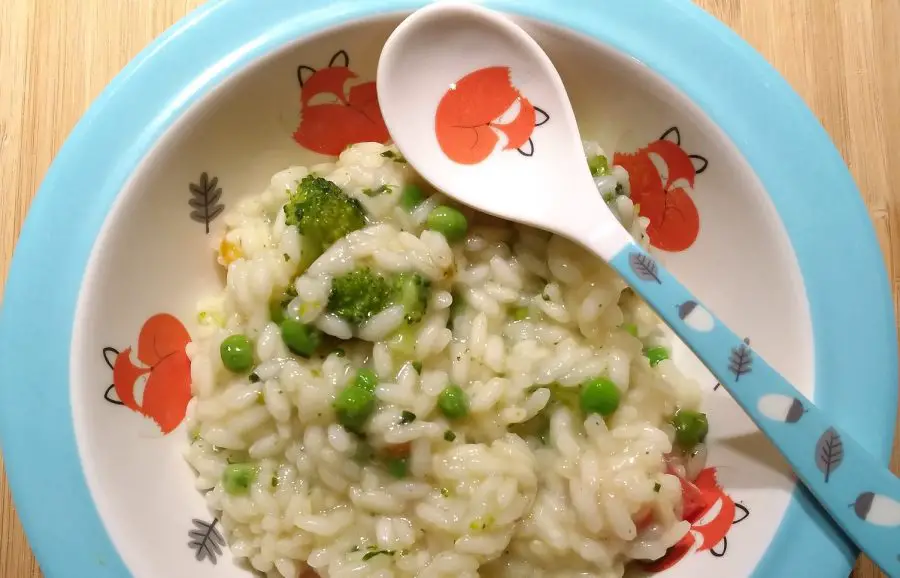Broccoli-Erbsen-Reis für kleine Kinder