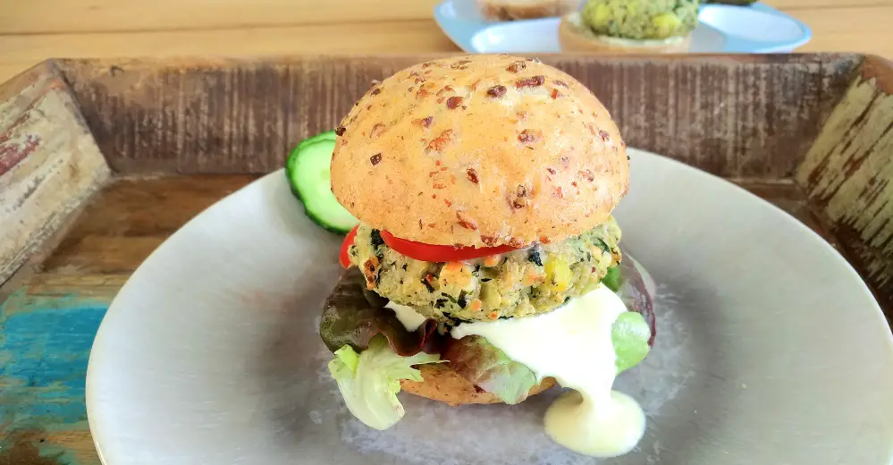 Quinoa Broccoli Burger rezept vegan pattie familie schwanger vegan