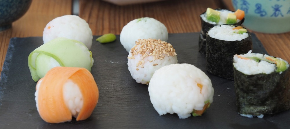 Sushi vegan schwanger rezept mama kinder familie vegetarisch avocado kugel nigiri maki