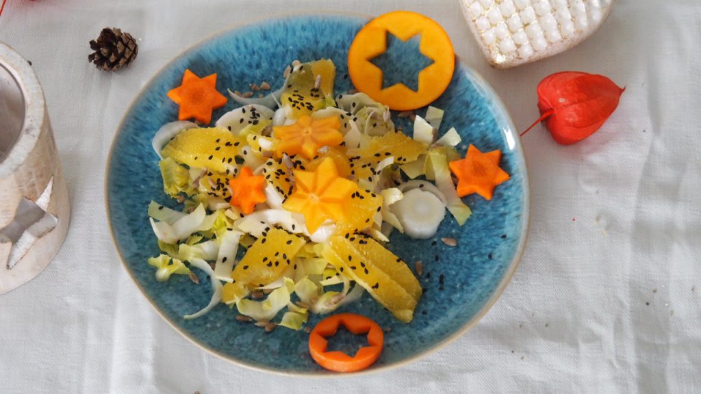 Weihnachtssalat Mit Chicoree Orangen Und Gemusesternen Miss Broccoli